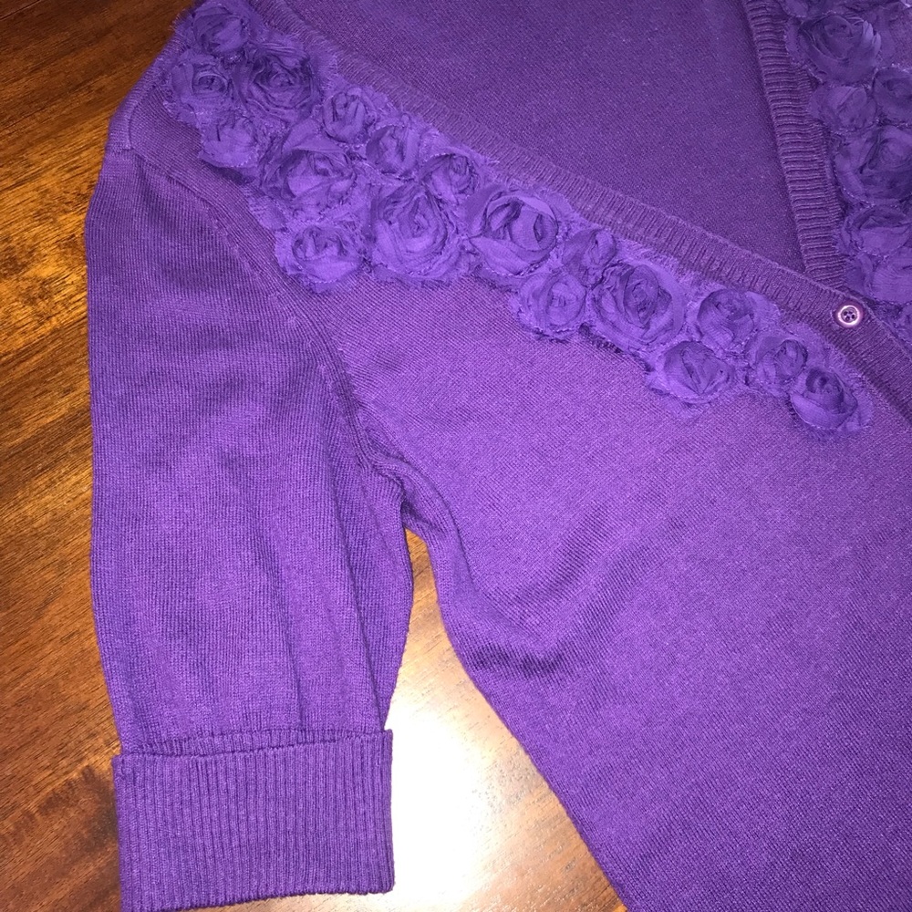 NY&Co 💜 Cardigan Sweater Size L